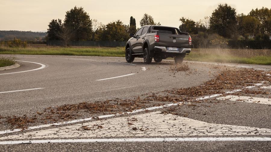  Fiat Fullback Cross (503) 2017 года  (фото 16 из 46)